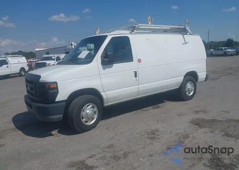 2010 Ford E-250 Commercial/Recreational из США, поврежденный, VIN 1FTNE2EL5ADA74594